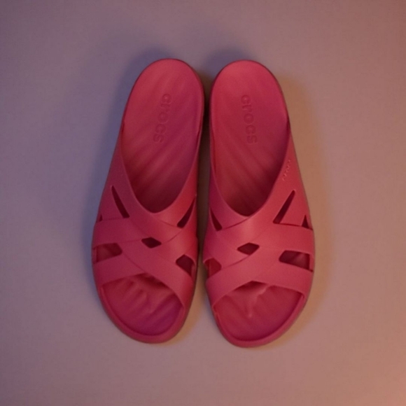 CROCS Shoes - NWOT Size 11 Women's CROCS Vibrant Pink Sandals